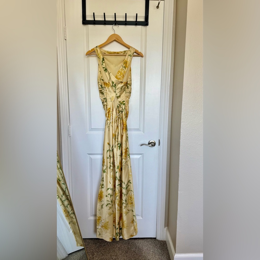 Reformation Anaiis Silk Dress in Honeyglow. Brand new without tags, never worn. - Picture 12 of 16
